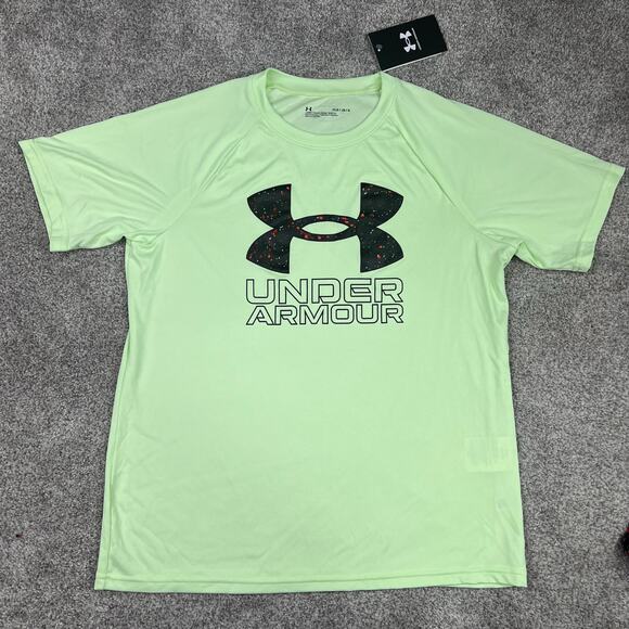 New- Adorable Boys Under Armour Shirt and Shorts Youth Large - Picture 2 of 12